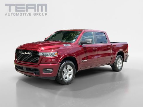 Used 2025 RAM 1500 Big Horn AWD/4WD image 3