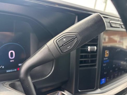 Used 2023 Ford F250 Lariat AWD/4WD image 35
