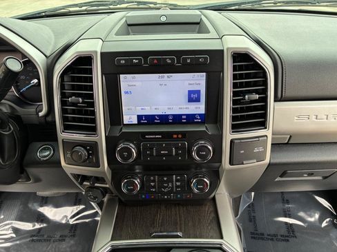 Used 2021 Ford F250 Lariat AWD/4WD image 24