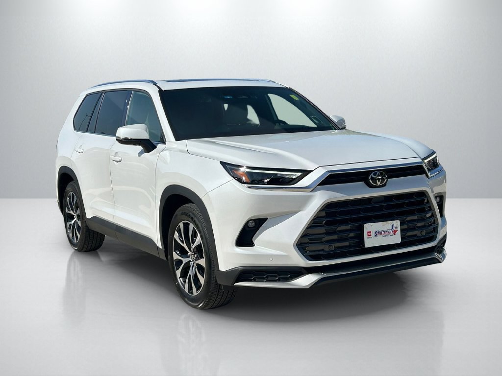 Certified 2026 Toyota Grand Highlander AWD Hybrid image 3