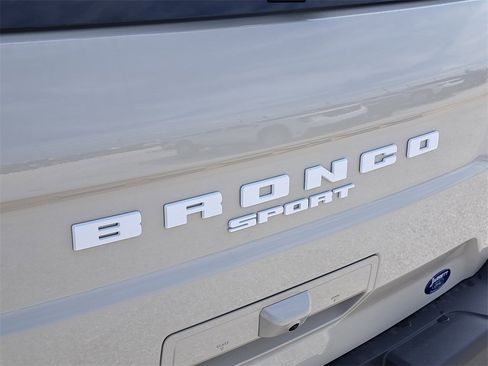 New 2025 Ford Bronco Sport Outer Banks w/ Outer Banks Tech Package+ image 6