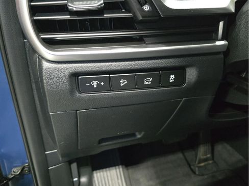 Used 2025 Kia Telluride S image 10