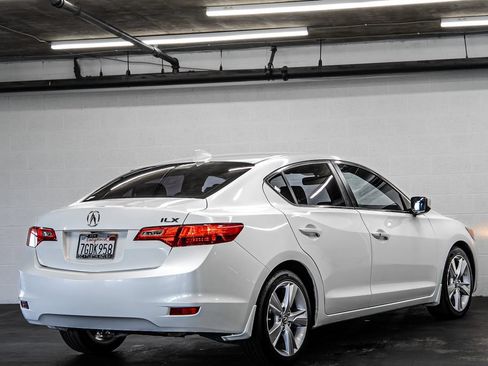Used 2015 Acura ILX FWD image 5