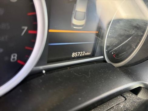 Used 2019 Nissan Sentra SV w/ Special Edition Package image 4