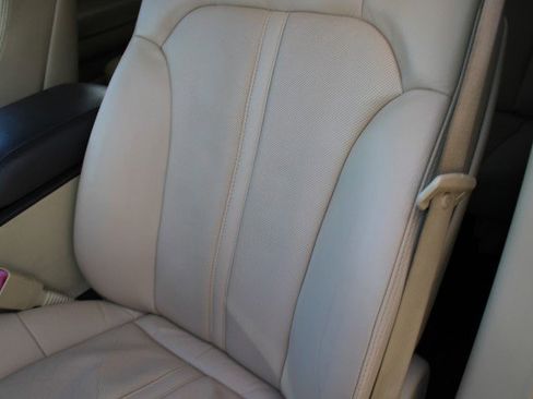 Used 2018 Lincoln MKT AWD w/ Technology Package image 25