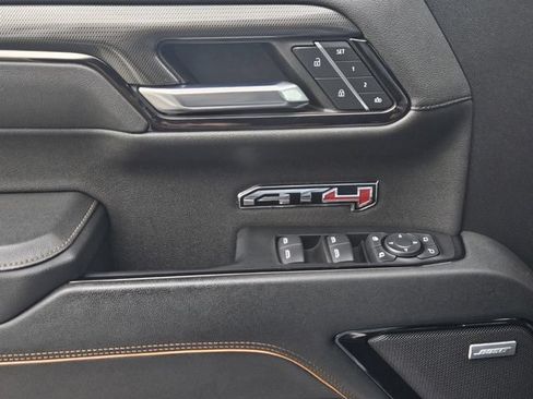 Used 2023 GMC Sierra 1500 AT4 w/ AT4 Premium Package AWD/4WD image 34