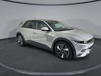 New 2026 Hyundai Ioniq 5 SEL AWD/4WD video 2