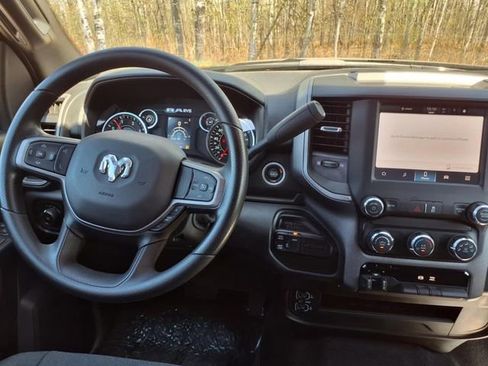 New 2024 RAM 2500 Tradesman w/ Chrome Appearance Group image 10