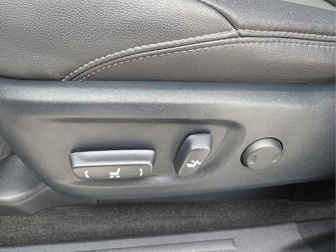 Used 2024 Toyota 4Runner SR5 Premium w/ Moonroof Package image 14