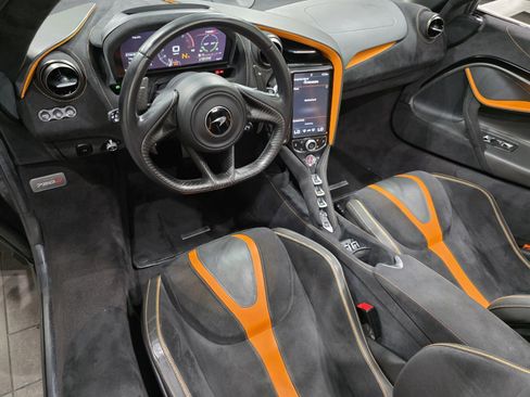 Used 2020 McLaren 720S Performance image 7