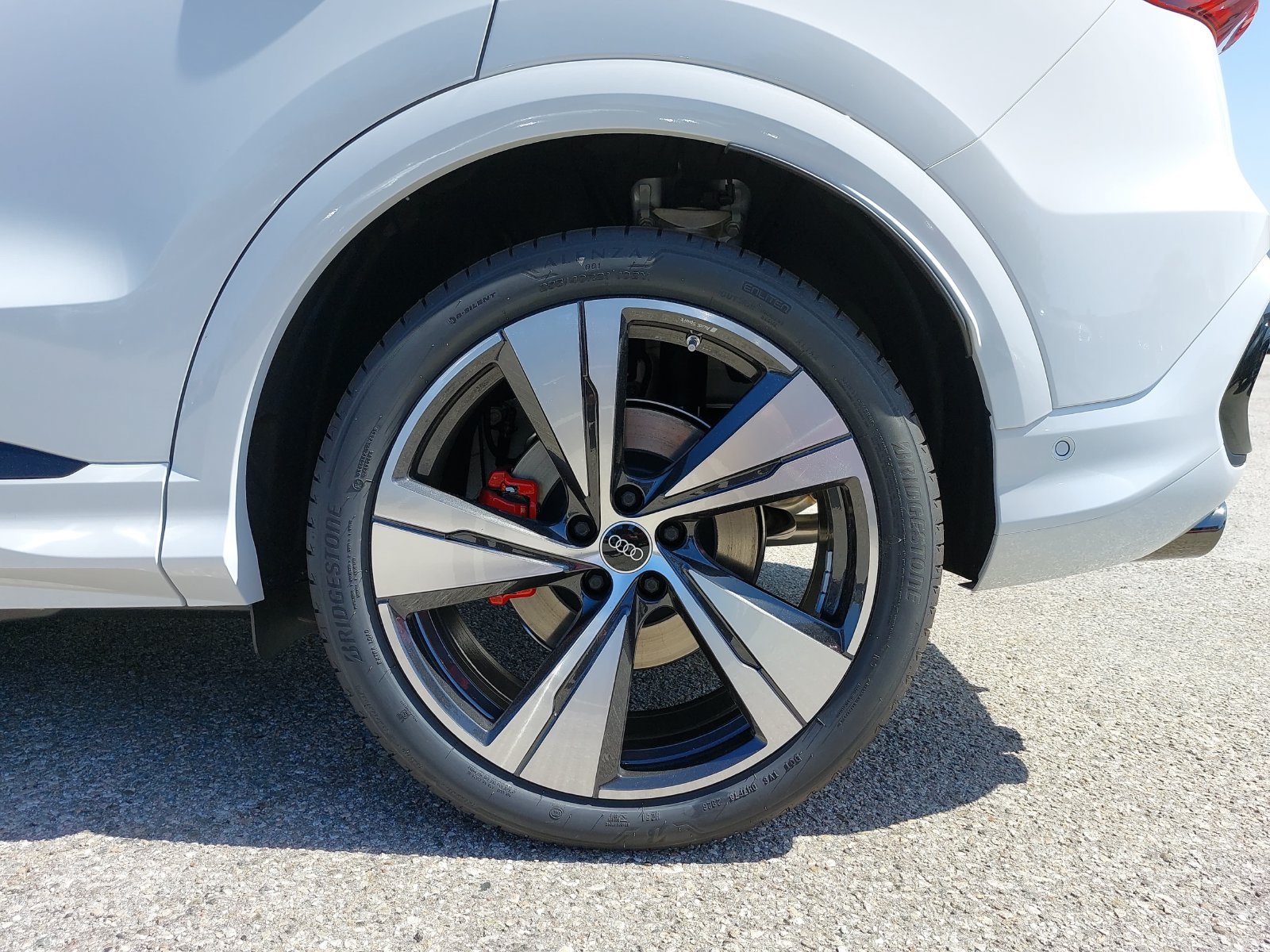 New 2026 Audi SQ5 Premium Plus AWD/4WD image 37