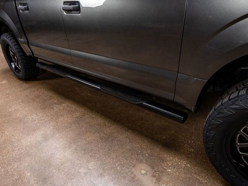 Used 2019 Ford F150 XLT image 12