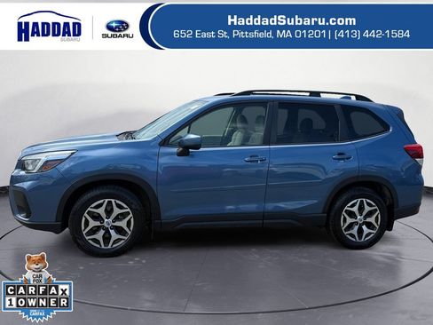 Used 2021 Subaru Forester Premium AWD/4WD image 2