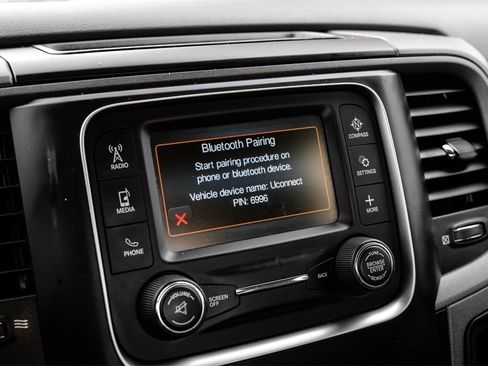 Used 2018 RAM 2500 Tradesman w/ Chrome Appearance Group image 28