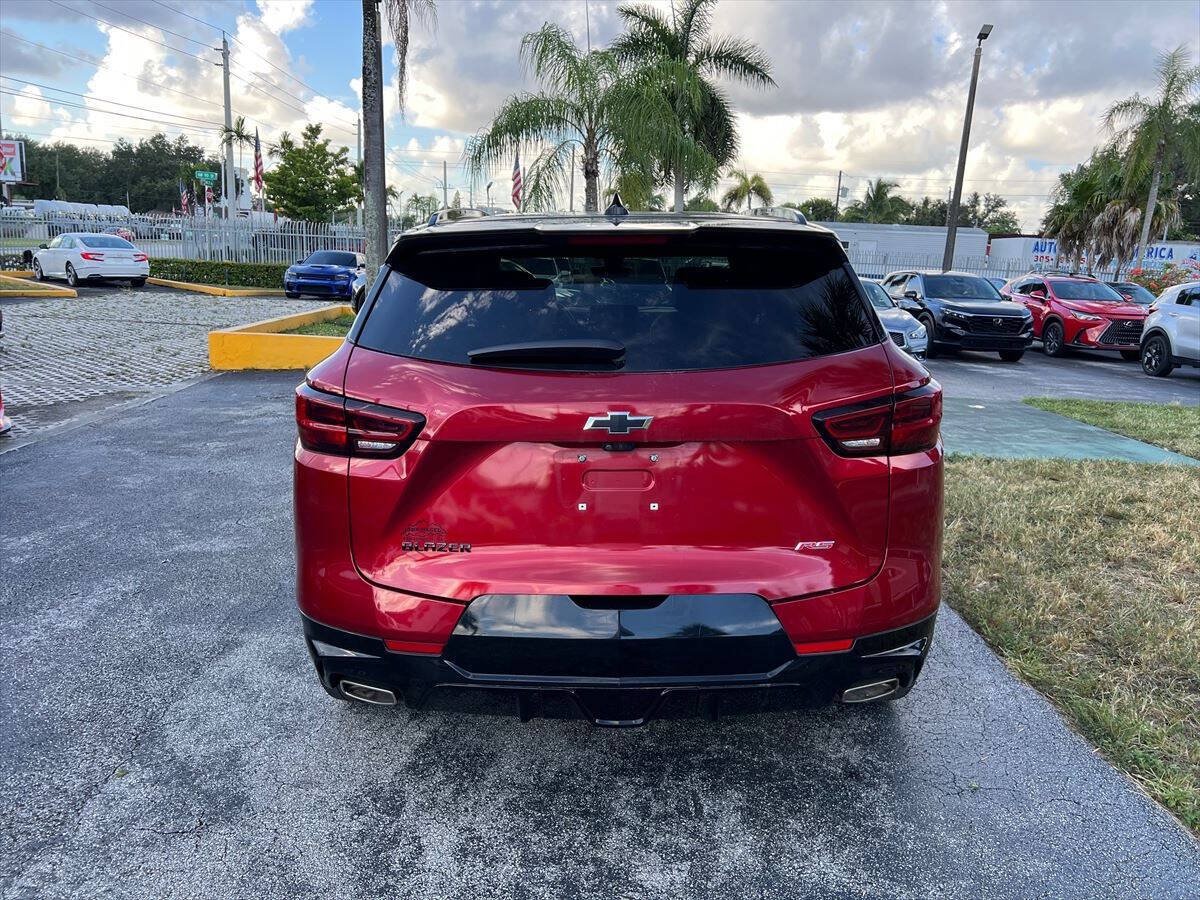 Used 2023 Chevrolet Blazer RS w/ Driver Confidence II Package FWD image 6
