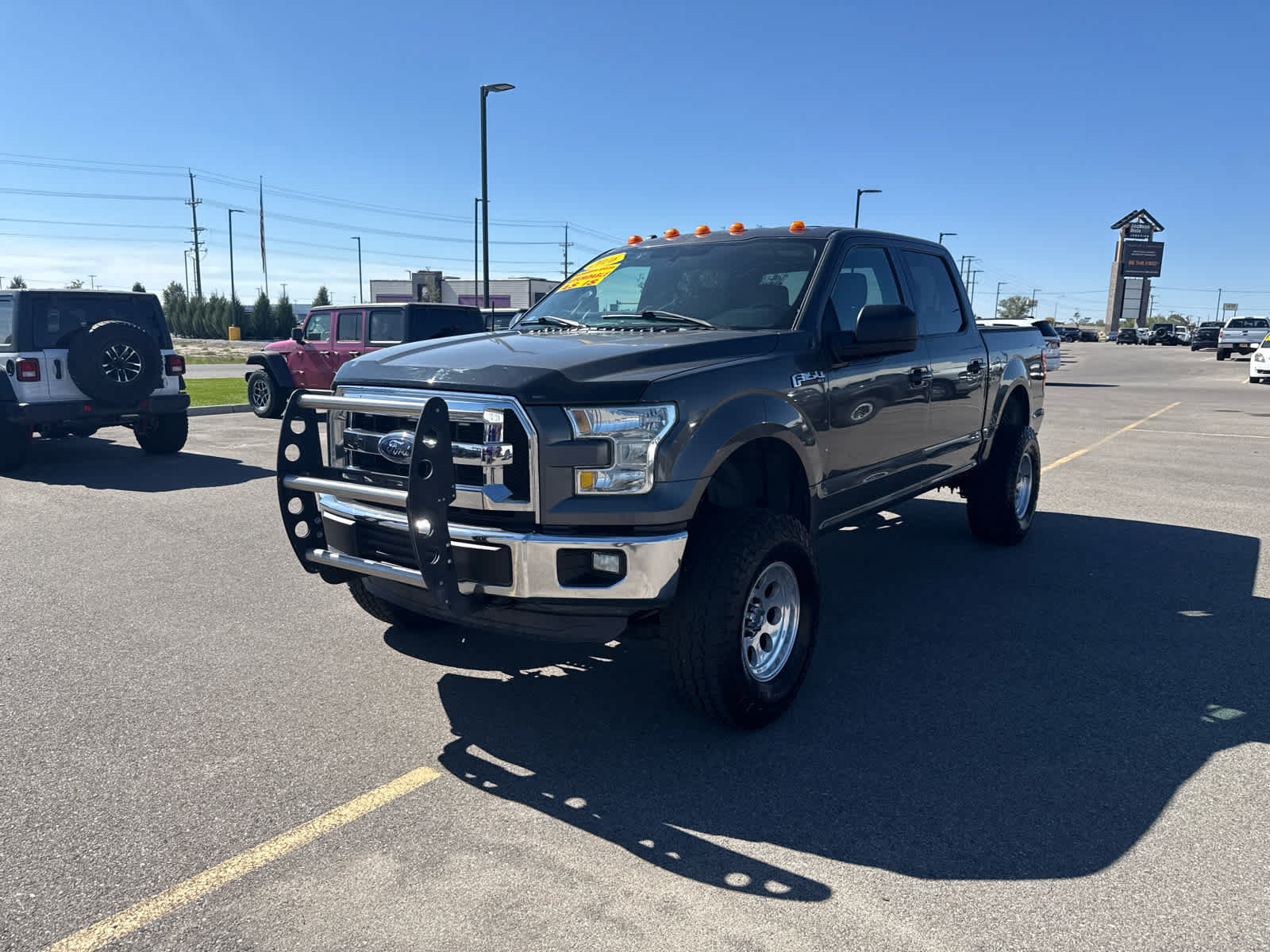 Used 2016 Ford F150 XLT AWD/4WD image 3