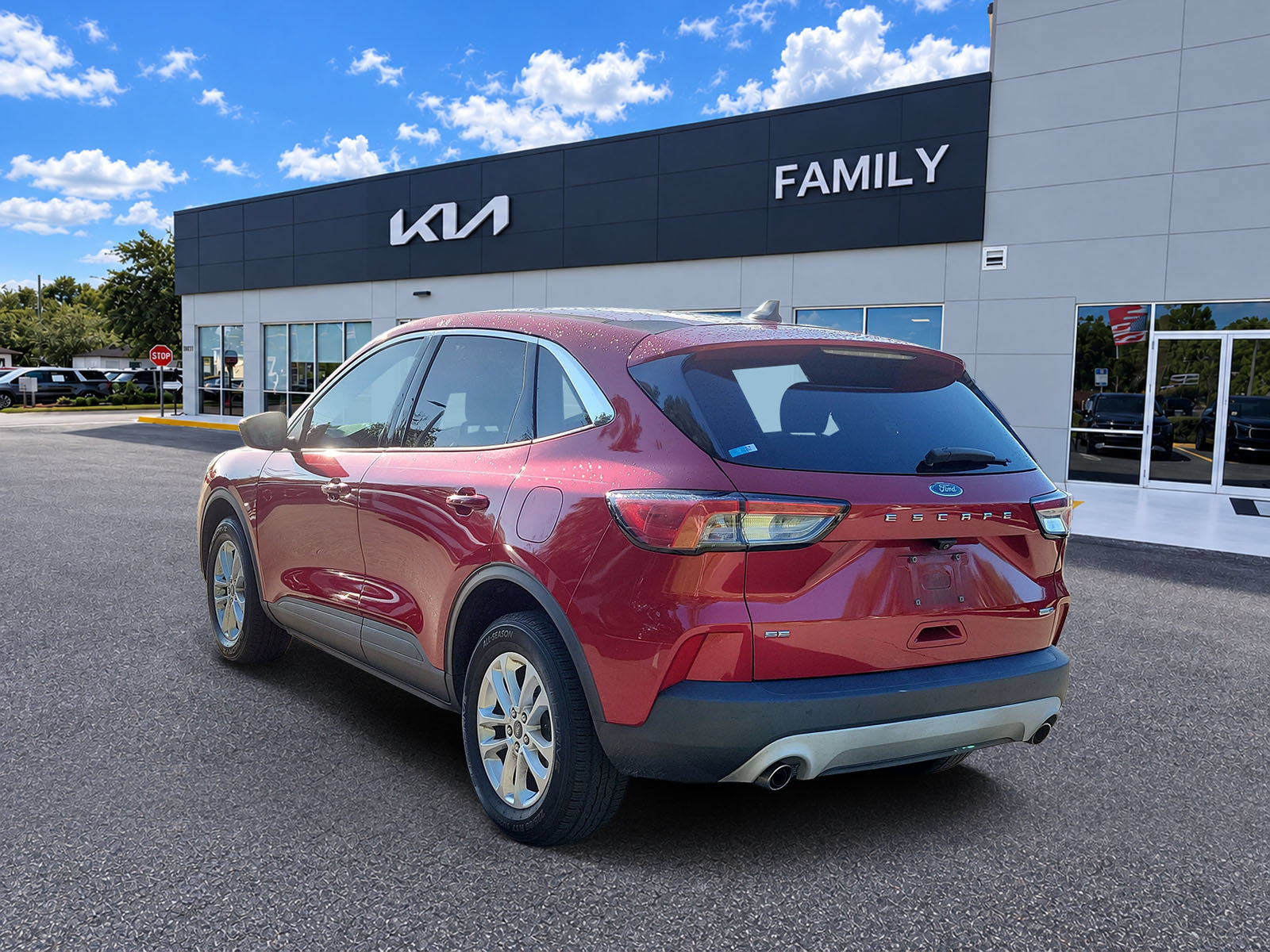 Used 2020 Ford Escape SE AWD/4WD image 4