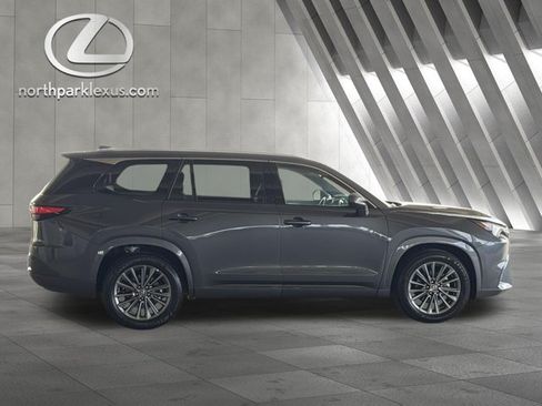 Certified 2025 Lexus TX 350 AWD w/ Convenience Package image 4