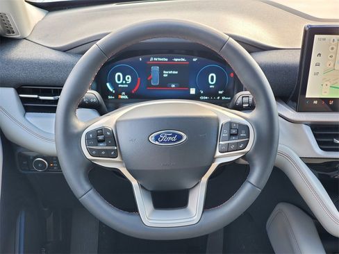 New 2026 Ford Explorer Active w/ Active Comfort Package image 23