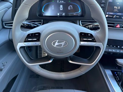 Certified 2026 Hyundai Elantra Sport FWD image 17