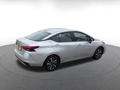 Used 2025 Nissan Versa SV FWD image 15