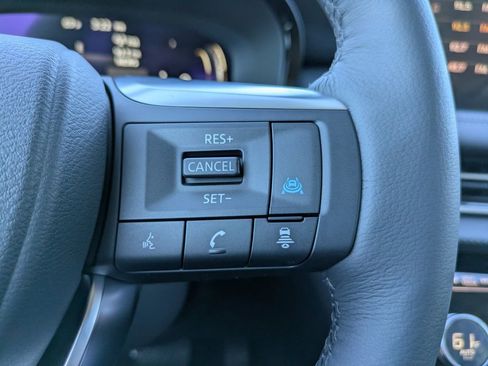 New 2026 INFINITI QX60 Luxe w/ Family Package image 28