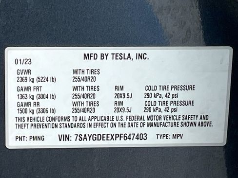 Used 2023 Tesla Model Y Long Range AWD/4WD image 32