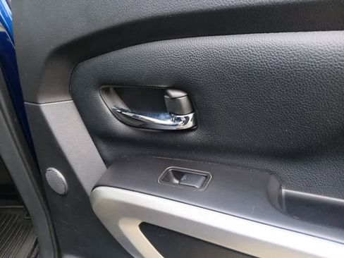 Used 2019 Nissan Titan PRO-4X w/ Pro-4x Convenience Package image 25