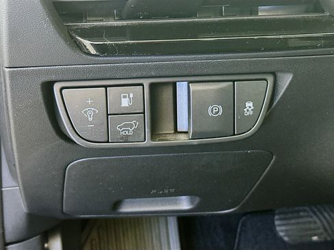 Used 2023 Kia EV6 Wind w/ Wind Technology Package RWD image 17