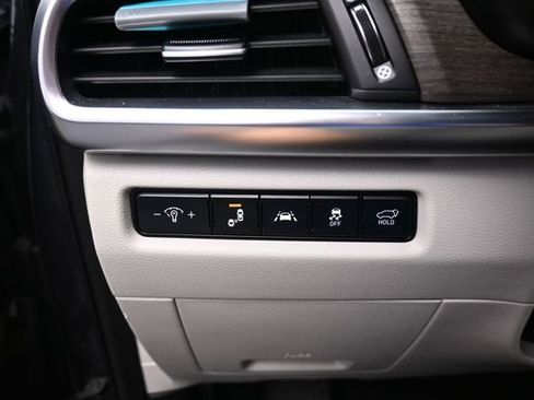 Used 2020 Kia Telluride EX w/ Towing Package AWD/4WD image 16