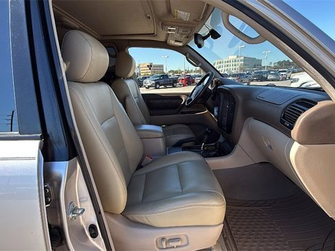 Used 1999 Toyota Land Cruiser image 31
