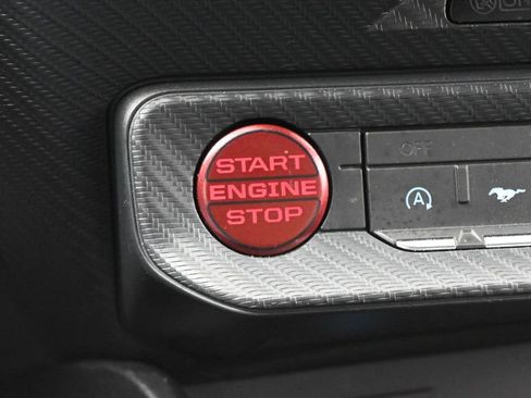 Used 2024 Ford Mustang Coupe RWD image 21