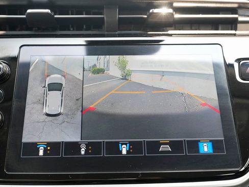 Used 2022 Chevrolet Bolt EUV Premier image 46