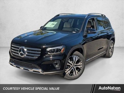 New 2026 Mercedes-Benz GLB 250 image 1