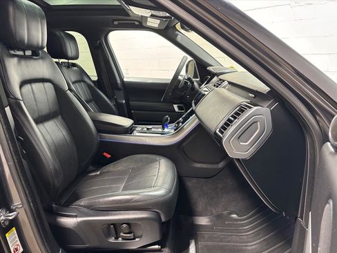 Used 2020 Land Rover Range Rover Sport HST image 34