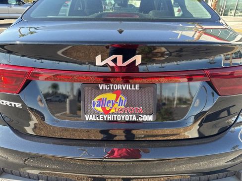 Used 2024 Kia Forte LXS image 8