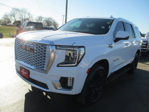 Used 2024 GMC Yukon Denali w/ Max Trailering Package image 10