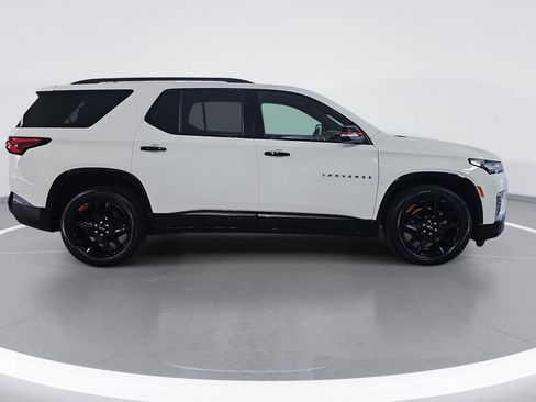 Certified 2023 Chevrolet Traverse Premier w/ Redline Edition AWD/4WD image 2