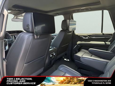 Used 2021 GMC Yukon Denali AWD/4WD image 16