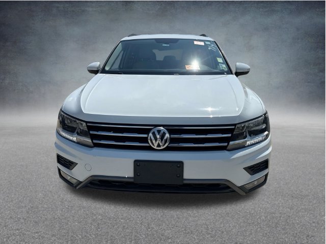 Used 2018 Volkswagen Tiguan SE FWD image 2