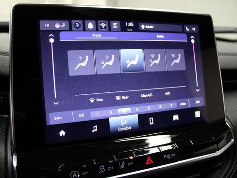 New 2026 Jeep Compass Limited image 15