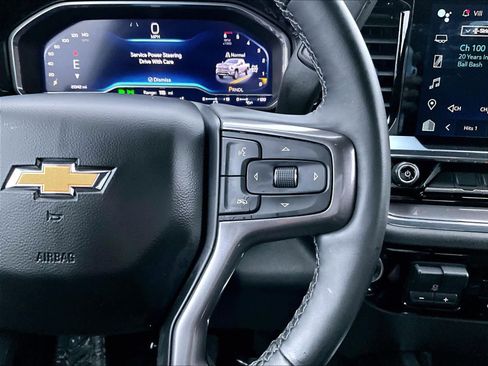 Used 2024 Chevrolet Silverado 2500 High Country w/ High Country Premium Package image 24