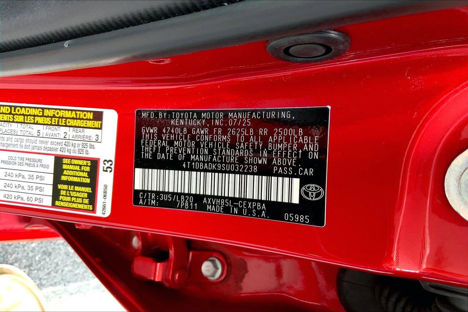 Used 2025 Toyota Camry XSE AWD/4WD image 32