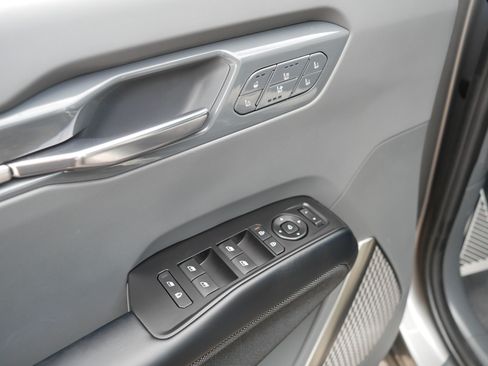 Used 2024 Kia EV9 GT-Line AWD/4WD image 19