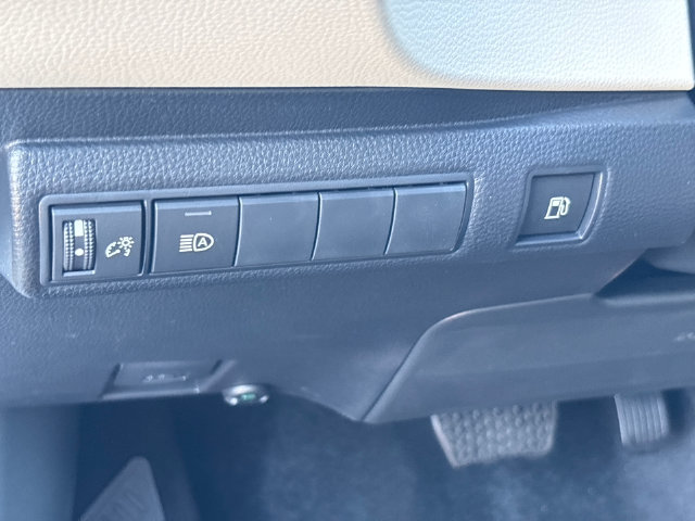 Certified 2026 Toyota Corolla LE FWD image 24