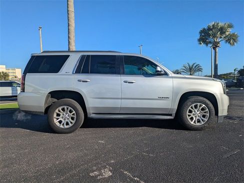 Used 2019 GMC Yukon SLT w/ Open Road Package image 3