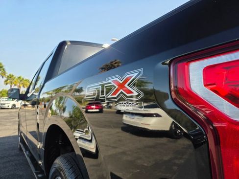 Used 2018 Ford F150 XL w/ Equipment Group 101A Mid AWD/4WD image 25