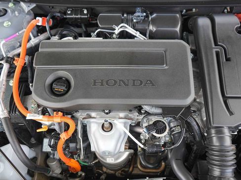 Certified 2025 Honda Accord Sport image 9