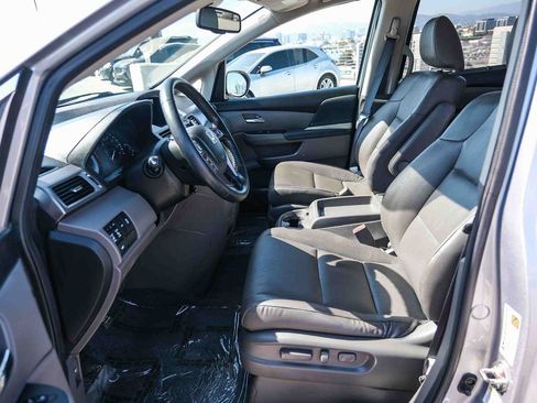 Used 2016 Honda Odyssey EX-L image 21