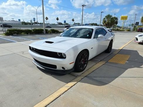 Used 2023 Dodge Challenger R/T w/ Plus Package RWD image 8